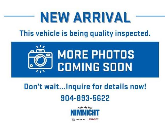 GMC YUKON XL 2017 1GKS2HKJ7HR384040 image